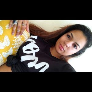 Meet your Posher, Cristina